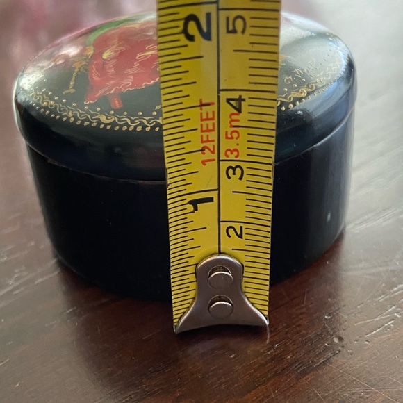 Vintage Russian Lacquer Trinket Box Hand Painted Artist Signed - Picture 14 of 14